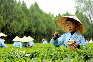 坎比亚索：有阿莱格里执教我很幸运 众所周知我的偶像是坎塞洛